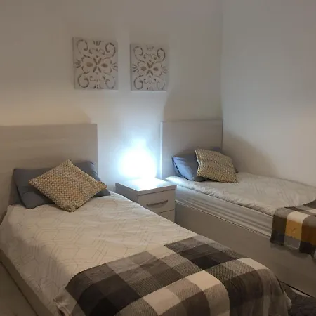 Bugibba Sunrise View Modern St. Paul's Bay